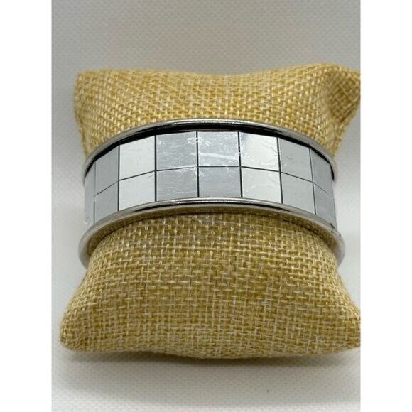 Silver-Tone Mosaic Pattern Cuff Bracelet Jewelry - Picture 4 of 6